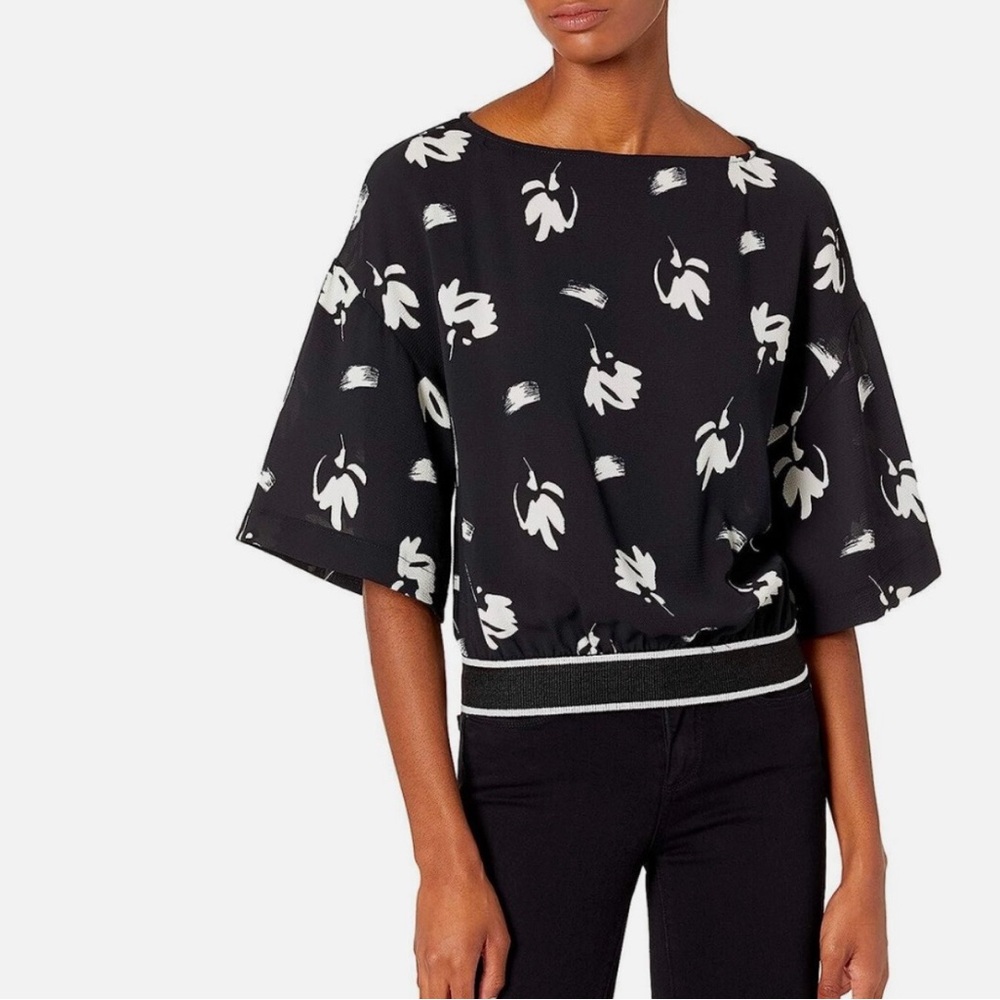 A/XArmani Exchange- Women’s Micro Floral Print Half Sleeve Boat Neck Blouse